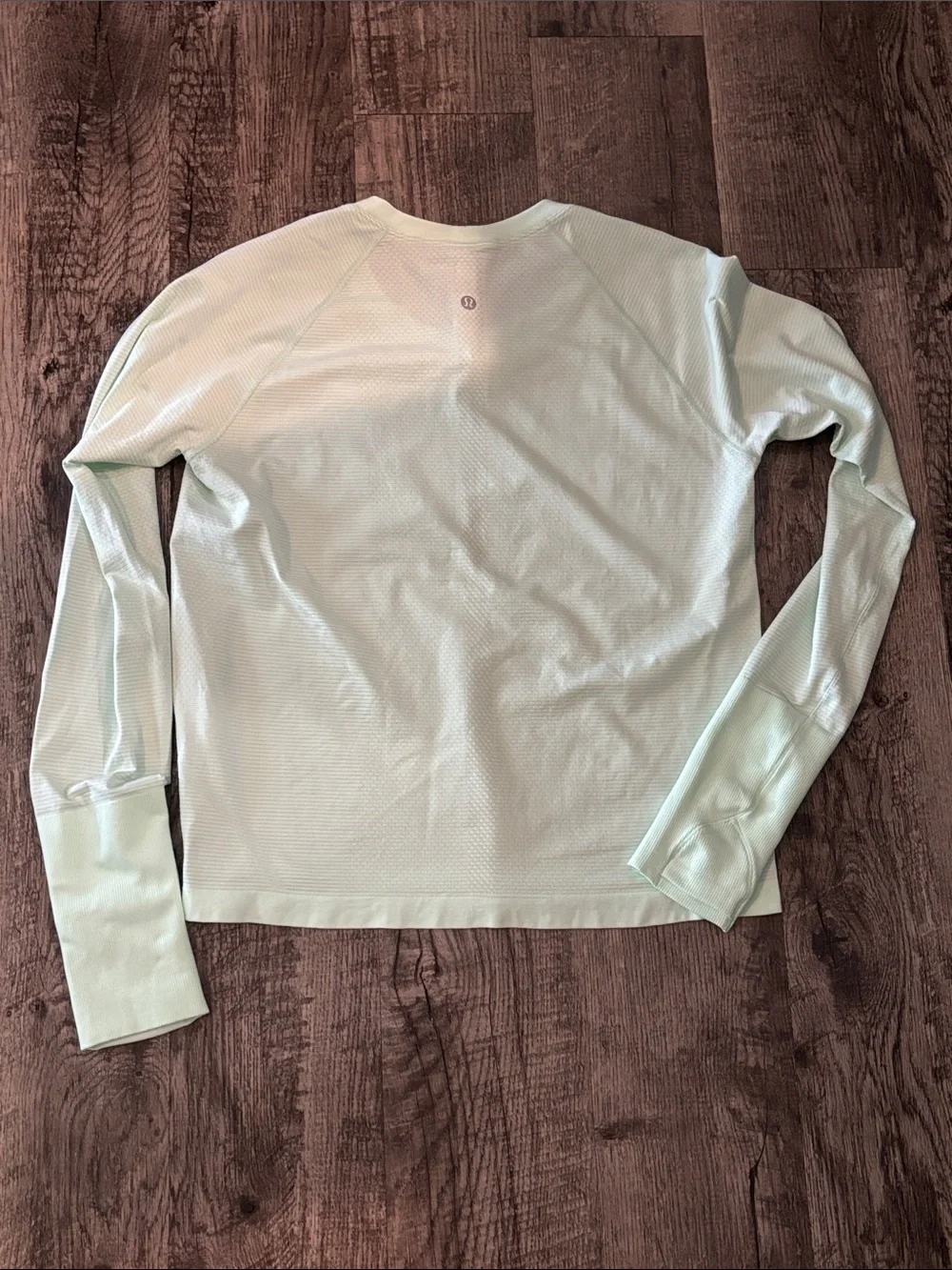 Lululemon Swiftly Tech Long Sleeve - Waist Length - Light Green - Size 12